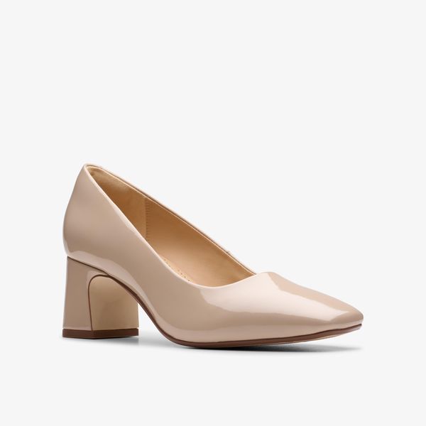 WOMENS Fernie Court Sand Patent Court Shoes - Image 4