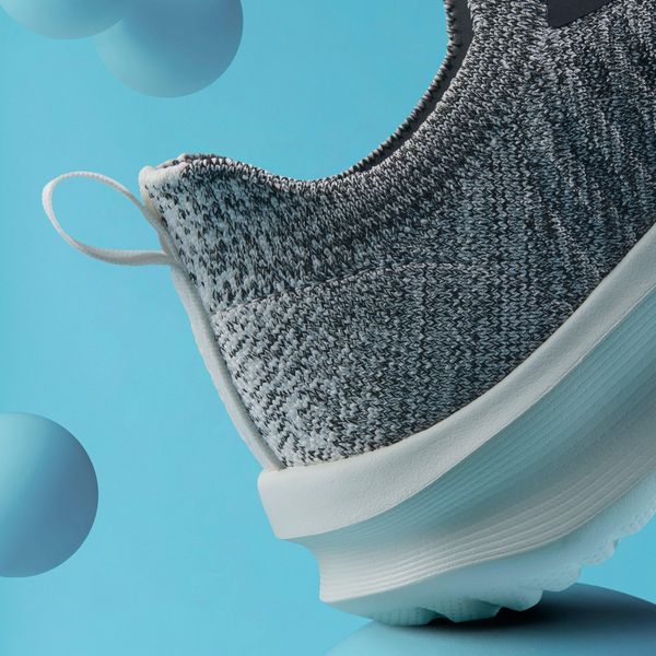 Womens Solevana Lace Black Sneakers - Image 4